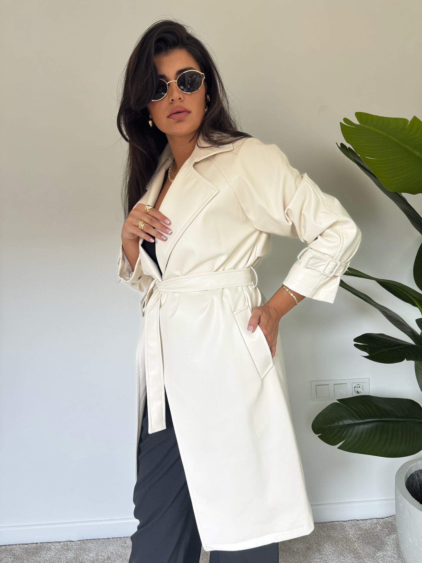 Premium Ekru Deri Trenç