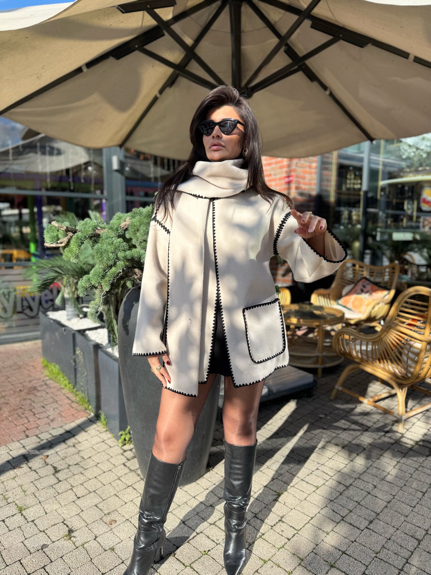 Kaşe Şal Detaylı Panço