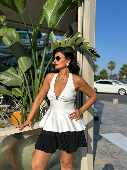 Dlvn Beyaz Metal Detaylı Peplum Triko Bluz | Beyaz